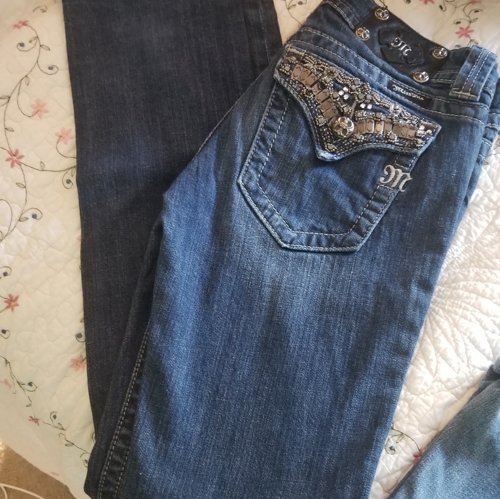 Jeans